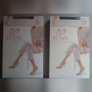 Allude Everyday Knee-Highs (5 Pairs in Each Box) 20 Denier Fits Shoe Size 6-11